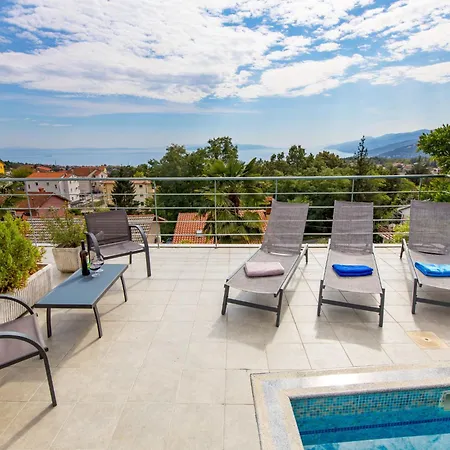 Lägenhet Bella Vista-2 By Interhome Jurdani