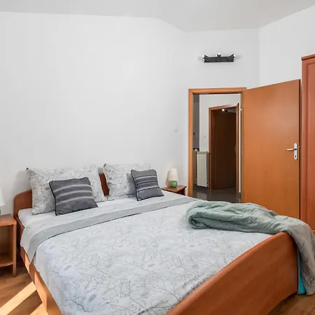 Lägenhet Bella Vista-2 By Interhome